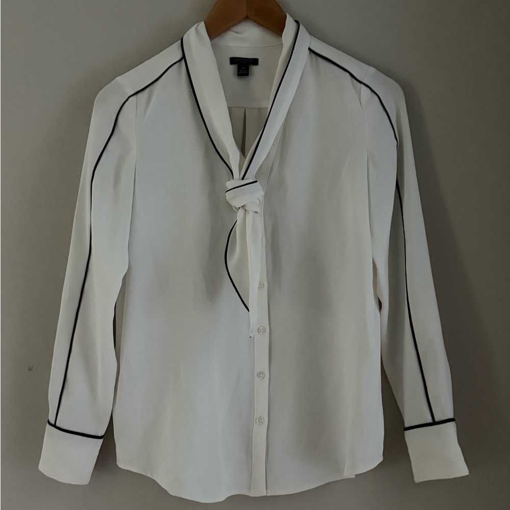 Ann Taylor Ivory Blouse with Navy Accents